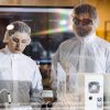 La FDA considera que la vacuna de Moderna contra el covid-19 es altamente efectiva
