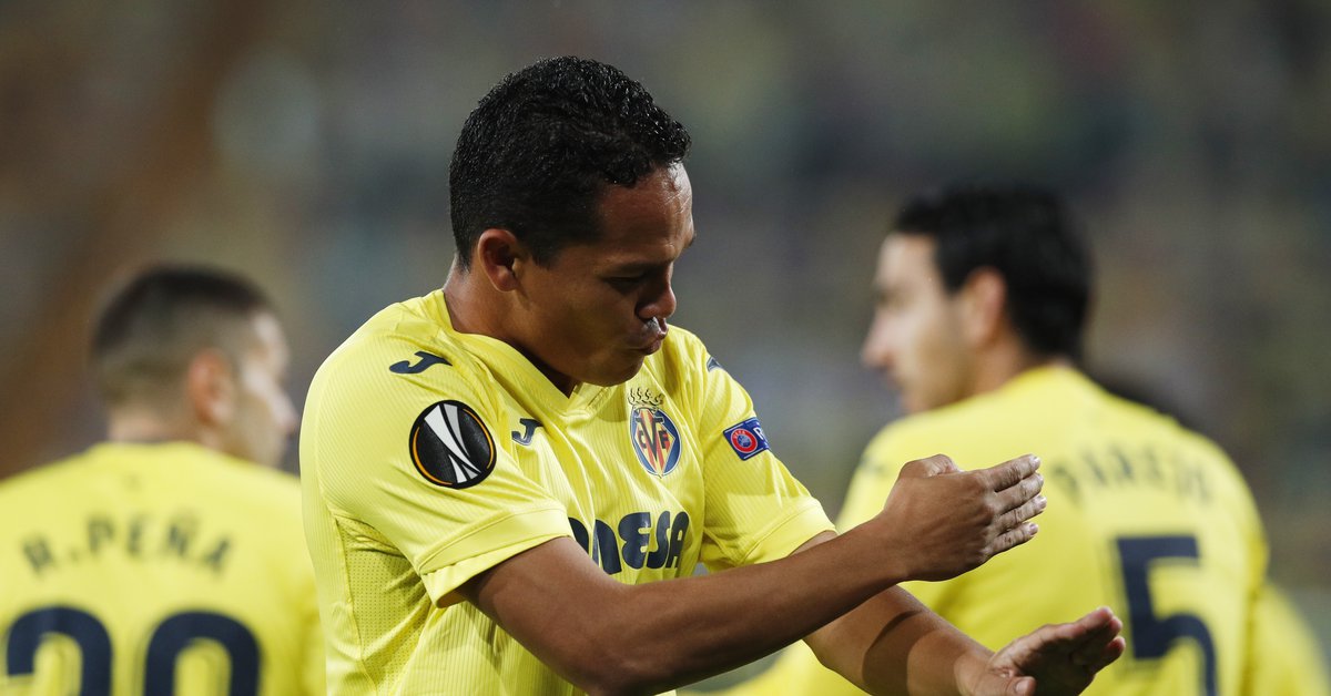 De rabona y sin ángulo: ‘Carlitos’ Bacca casi marca gol de Premio Puskas con el Villarreal
