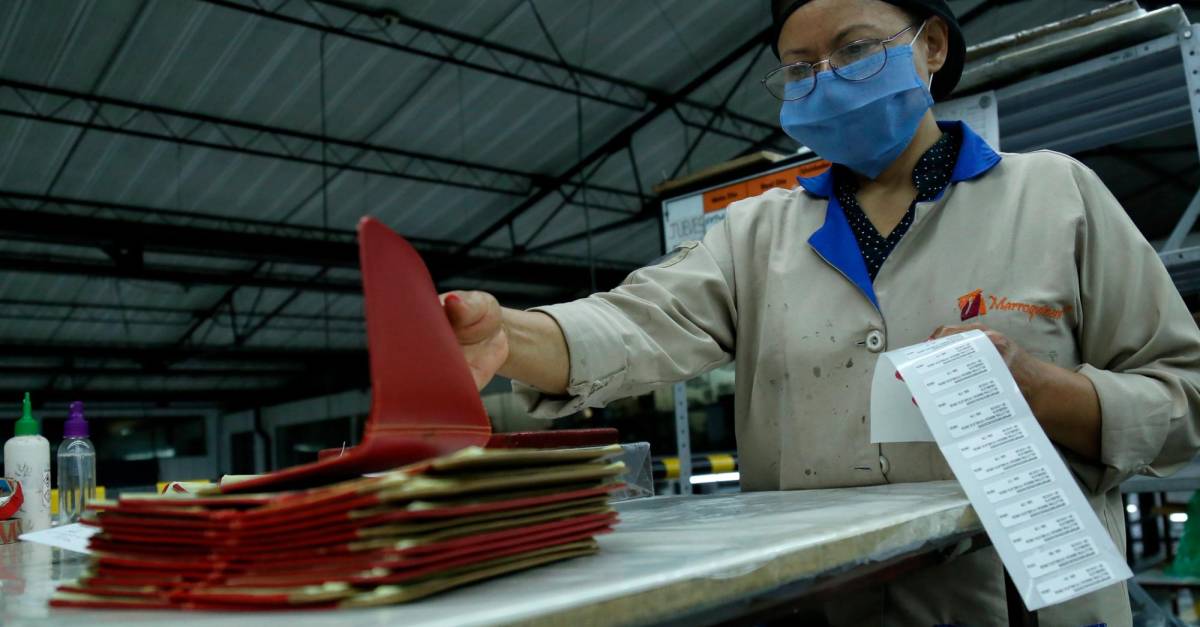 Mincomercio y Colombia Productiva buscan expertos para Fábricas de Productividad