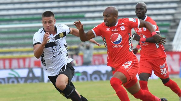 América
