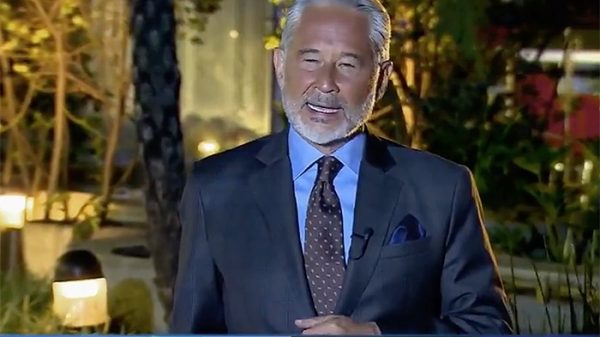 El exagerado bronceado de Manuel Teodoro