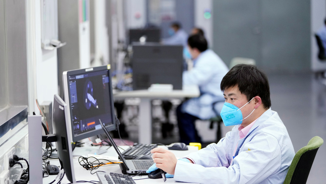 La desaparición de Flash Player provoca un colapso en una central ferroviaria china (y lo solucionan, pero no…