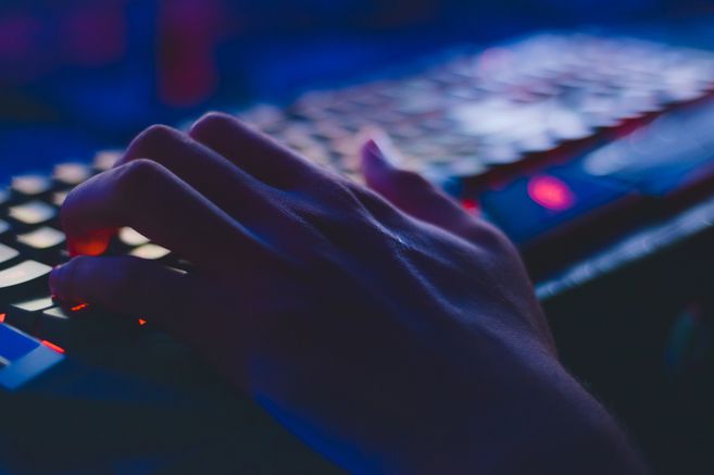 Darknet: mucho más que armas, drogas y actividades criminales