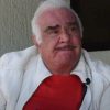 “No me di cuenta”: Vicente Fernández sobre video donde toca los senos de una fan