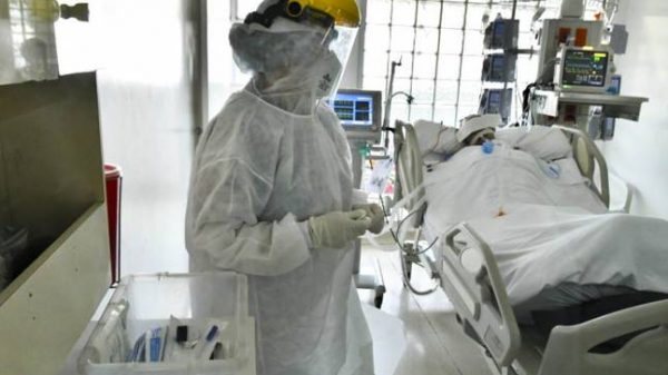 Denuncian que 35 % del personal de salud no ha recibido bono por atención del covid-19