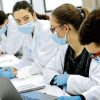 Medicina crea una asignatura para atender a personas trans