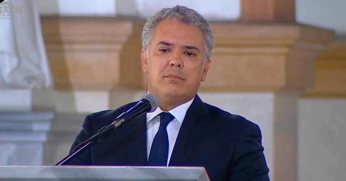 La RAE se pronuncia sobre lapsus de Duque que fue tendencia en redes
