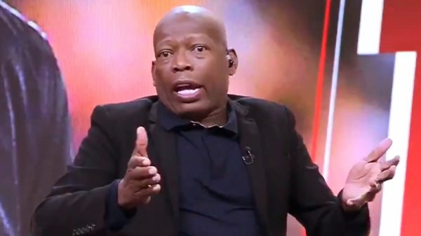 Asprilla echa al agua a ‘Bolillo’; lo dejó volarse de la Selección con Lady Noriega
