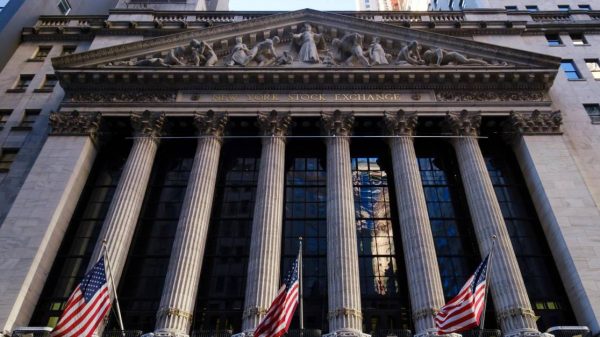 Lo que pasó con GameStop y otras firmas en Wall Street
