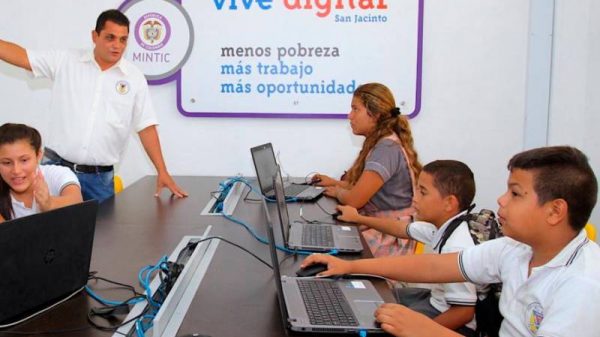 Clases para 100 docentes de Bolívar | EL UNIVERSAL