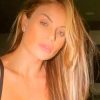 “Súper chica”, le dicen a Sara Uribe por foto en una tina sin ropa