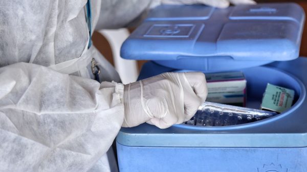 MinSalud ve probable que Colombia realice el 100% de la vacunación este año