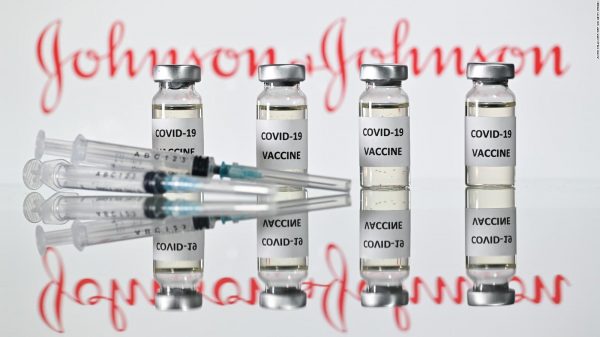 ¿Cuál es la importancia de la eficacia de la vacuna de Johnson & Johnson? El Dr. Huerta lo explica