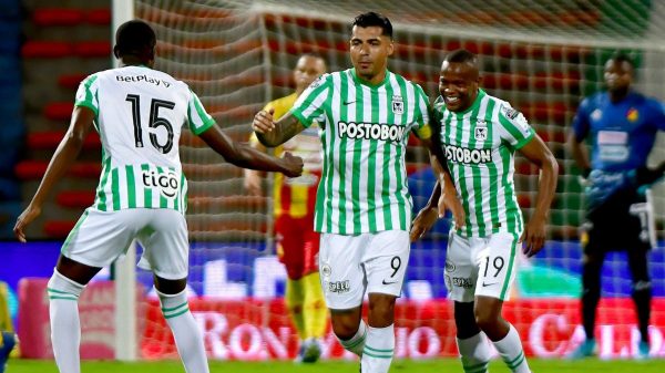 Triplete de Duque y Nacional golea a Pereira en el Atanasio