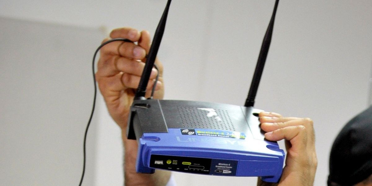 Con este sencillo truco puede aumentar la señal del WiFi de su casa