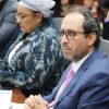 Superintendente de Salud, denunciado por presunta corrupción en contratos