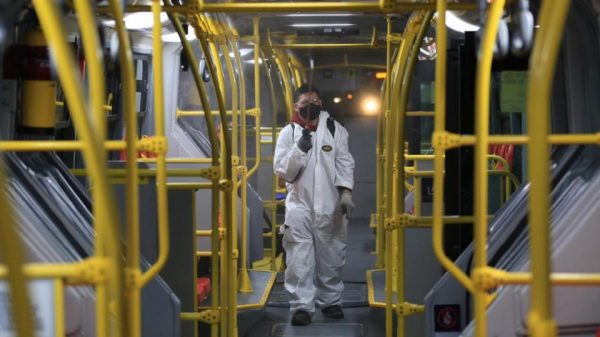Colombia supera las 50.000 muertes por covid-19