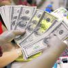 Dólar rebota y cierra estable este jueves