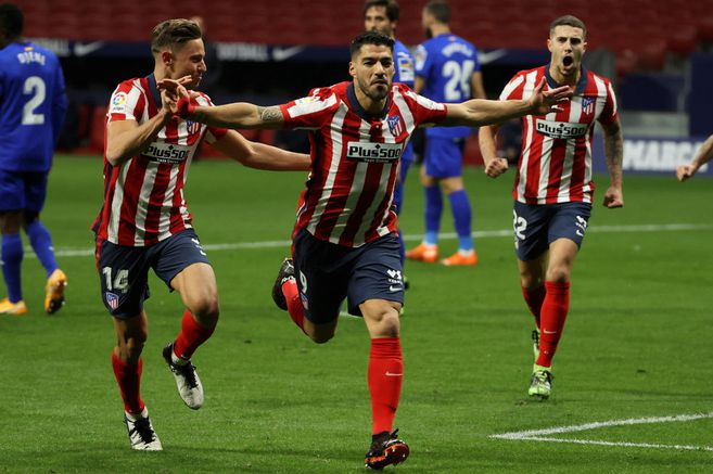 Con Luis Suárez como figura, el Atlético de Madrid es más líder que nunca