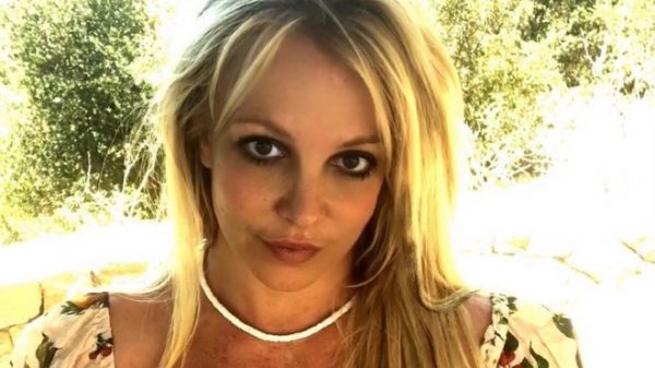 Britney Spears sacude su cuerpo al ritmo de J Balvin