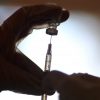 El llamado de la Facultad de Medicina de la Universidad de Chile: “Todas las vacunas autorizadas, incluyendo la de Sinovac, han demostrado ser seguras y tener una óptima efectividad”