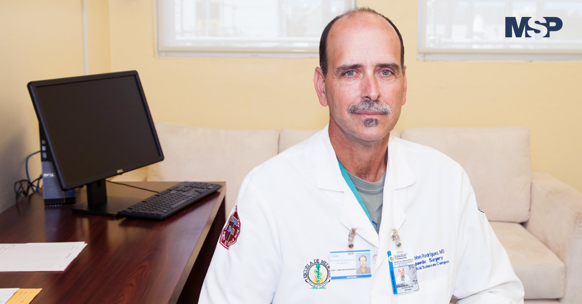Vive sus días luchando contra el cáncer de hueso en Puerto Rico