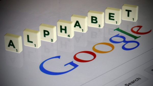 Dimiten dos ingenieros de Google tras el despido de la científica de inteligencia artificial Timnit Gebru