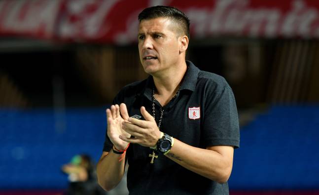 Juan Cruz Real le pide paciencia al hincha de América de Cali por el flojo arranque en la Liga