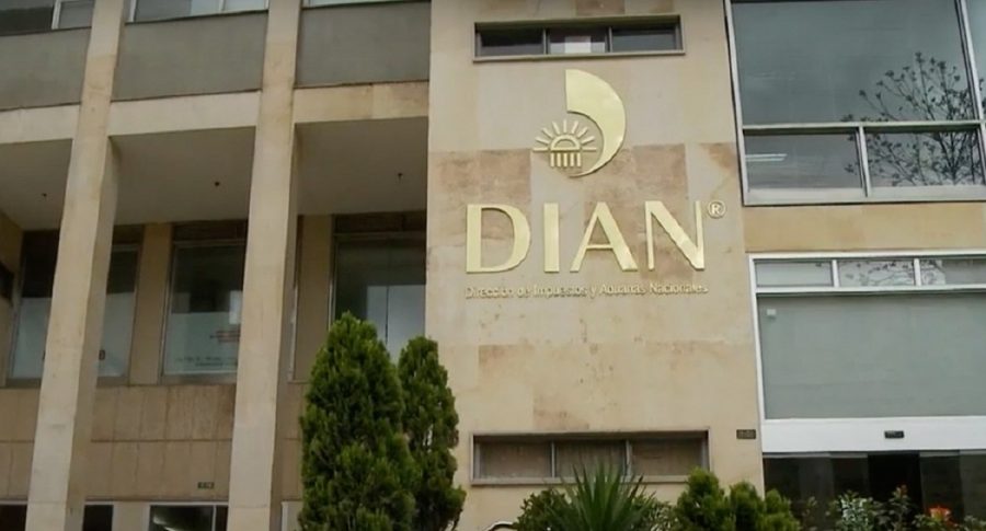 Reactivan convocatoria de 1.500 empleos para la Dian; la había frenado el sindicato