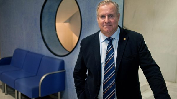 “La medicina privada está molesta por el orden de la vacunación del covid”