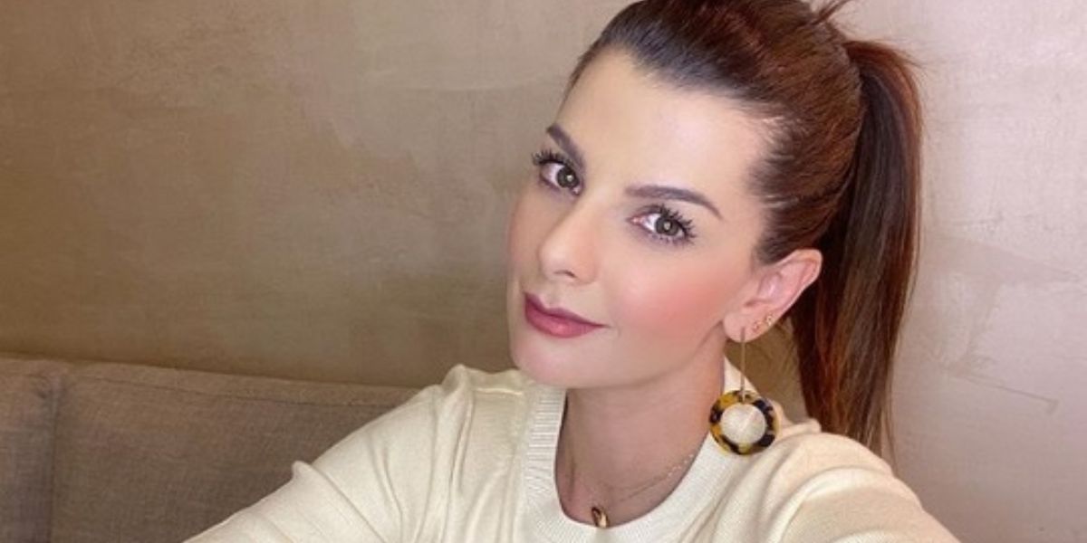 Carolina Cruz mostró los estragos del embarazo en la piel de su cara