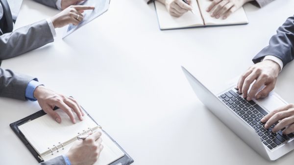 Multinacional abre convocatoria para llenar 1300 puestos de trabajo en Colombia