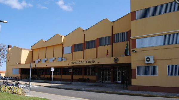 Facultad de Medicina de Badajoz incluirá Ciencias de la Salud en su nueva denominación