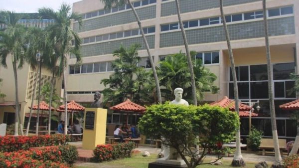 Estudiantes de medicina en contra de la modificación a la Ley 43