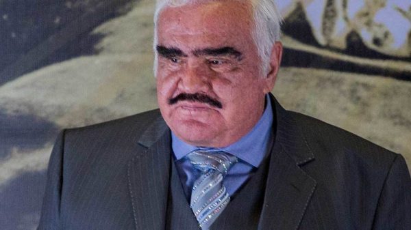 Reconocida cantante mexicana afirmó que Vicente Fernández abusó de ella cuando tenía 17 años