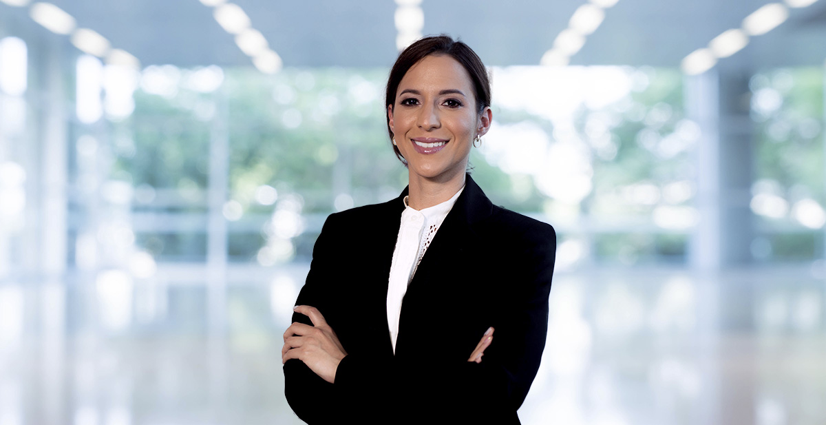 Dra. Mayrim Ríos Pérez, primera mujer boricua que alcanza su especialidad en cirugía torácica