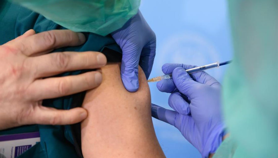 Academia Nacional de Medicina publica recomendaciones para plan de vacunación contra el COVID-19