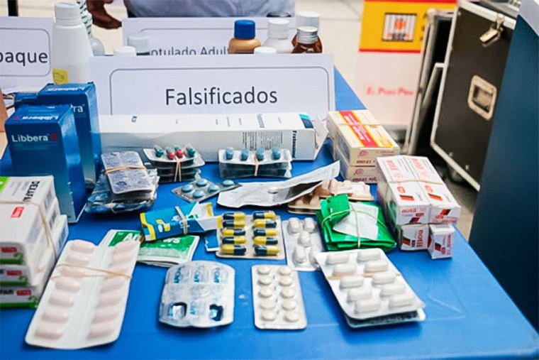 Cuatro toneladas de medicina falsificadas fueron incautadas en operativos liderados por Digemid