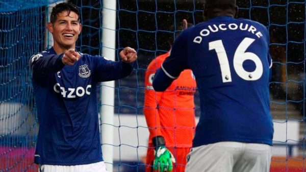 James y Yerry apuntan al equipo de Guardiola