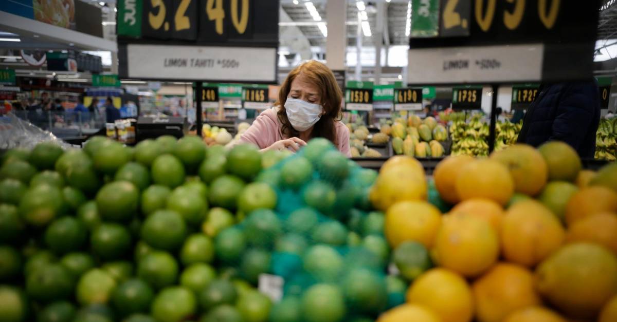 Hasta 83 productos de la canasta podrían ser gravados con IVA del 19%
