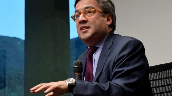 Luis Alberto Moreno, nominado para la junta directiva de Dow