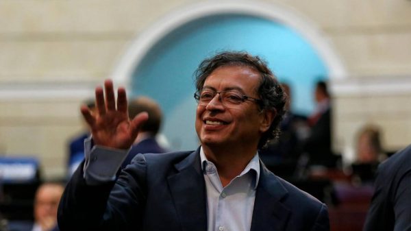Consejo Nacional Electoral archiva investigación contra Petro