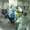 Años de estudio, mal pagados y volcados en la salud de todos, el viacrucis de los epidemiólogos