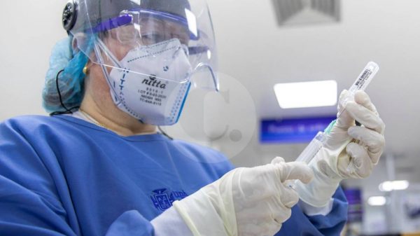 Se confirma el número de primeras vacunas que llegarán a Antioquia