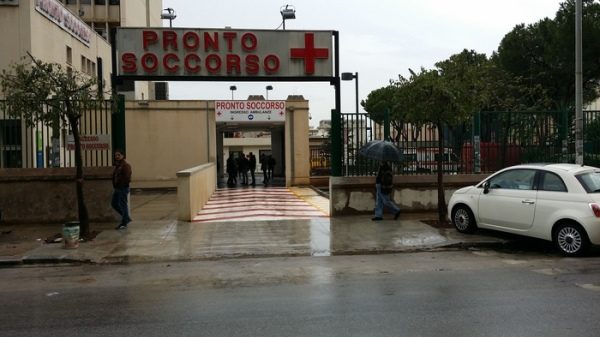 Covid19, brote en el Servicio de Medicina de Urgencias del Hospital Civil, enfermera positiva vacunada | El blog