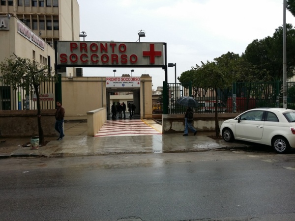 Covid19, brote en el Servicio de Medicina de Urgencias del Hospital Civil, enfermera positiva vacunada | El blog