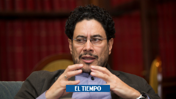 Denuncian a Cepeda por presunta destrucción de chats en caso Uribe