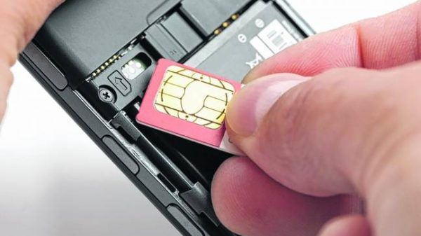 Así le pueden hackear la ‘sim card’ de su celular para estafarlo