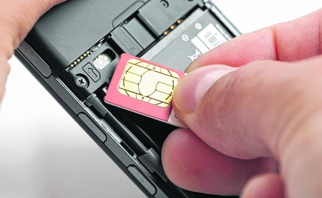 Así le pueden hackear la ‘sim card’ de su celular para estafarlo