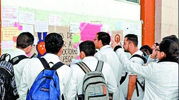 UNAM e IPN continuarán con actividades a distancia para alumnos de medicina